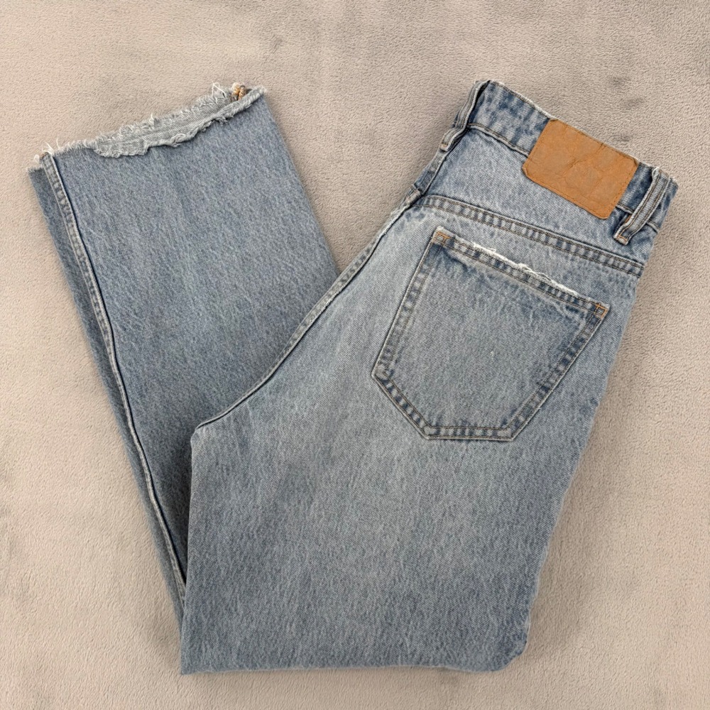 Zara Womens Jeans Womens 6 Light Wash High Waisted Straight Leg Button Fly